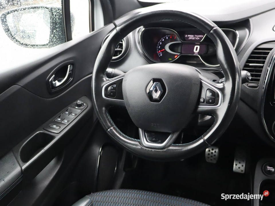 Renault Captur 12 TCe klimatyzacja