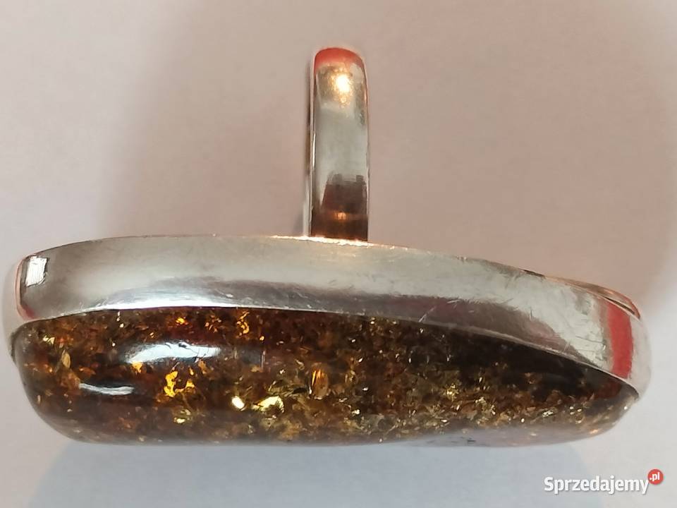 Duży pierścionek bursztyn bałtycki i srebro 925 Pierścionki Panaszew