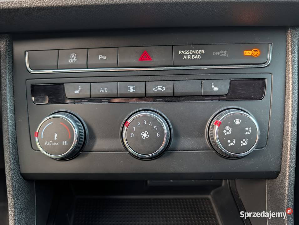 Seat Leon 15tsi 1wlasciciel salon polska manualna mazowieckie Radom sprzedam