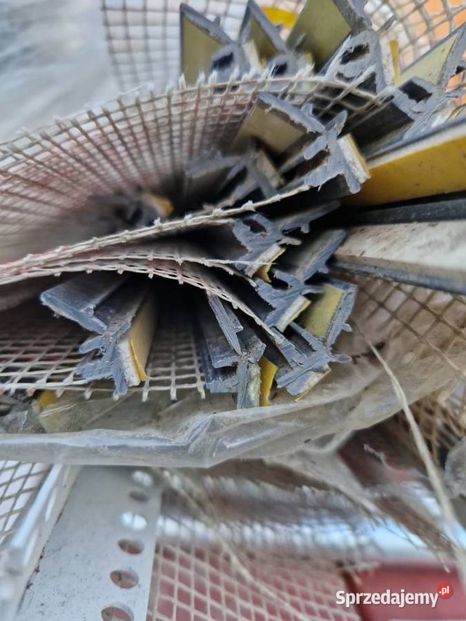 Elewacja listwa kapinos narożnik listwa apu Warszawa