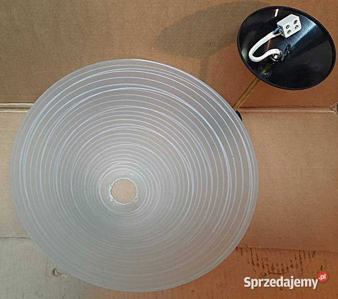Lampa wisząca sufitowa klosz z PRL wielkopolskie Ostrów Wielkopolski
