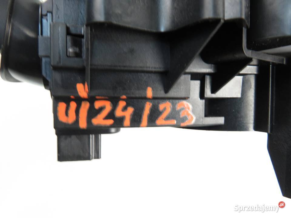 PRZEŁĄCZNIK ASTRA IV J 20817720 20941129 sprzedam