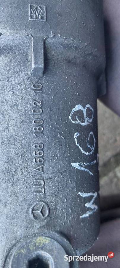 Obudowa filtra oleju chłodniczka Mercedes 17 cdi osobowe