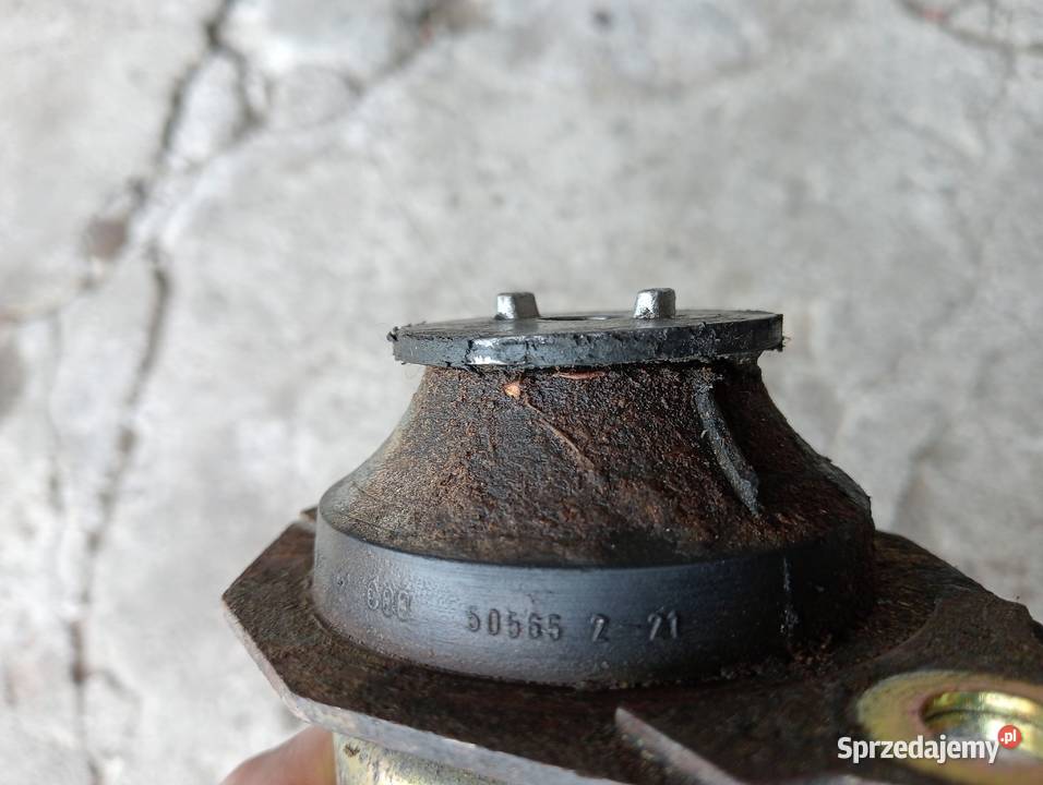 Poduszka silnika golf 2 oryginał Biadki