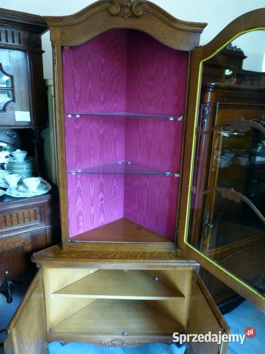 Piękna narożna witryna ludwikowska sklep Dąbrowa Dąbrowa Górnicza