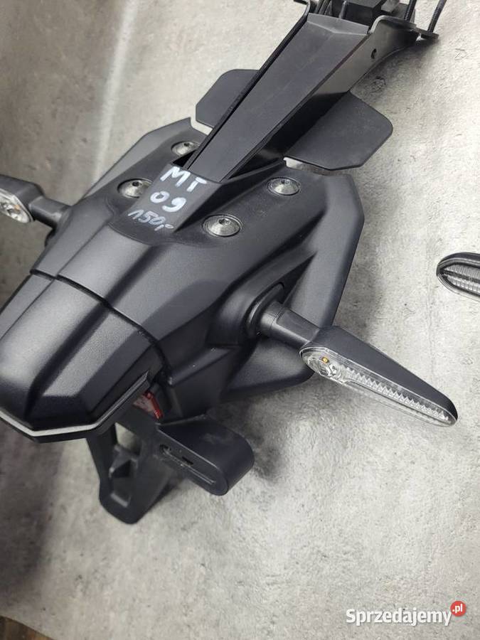 YAMAHA MT 09 MT09 MT09 2124 MOCOWANIE TABLICY Mocowania i  śruby Nowy Tomyśl
