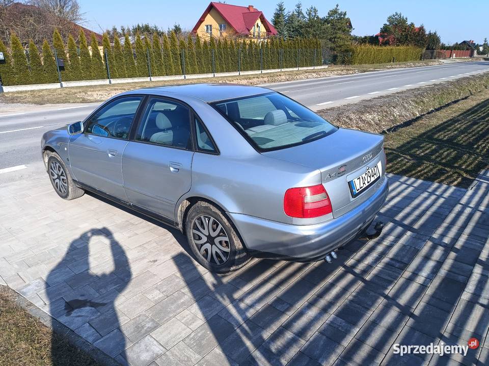 Audi A4 B5 19 TDI bezawaryjny prosty idealny na srebrny Zamość