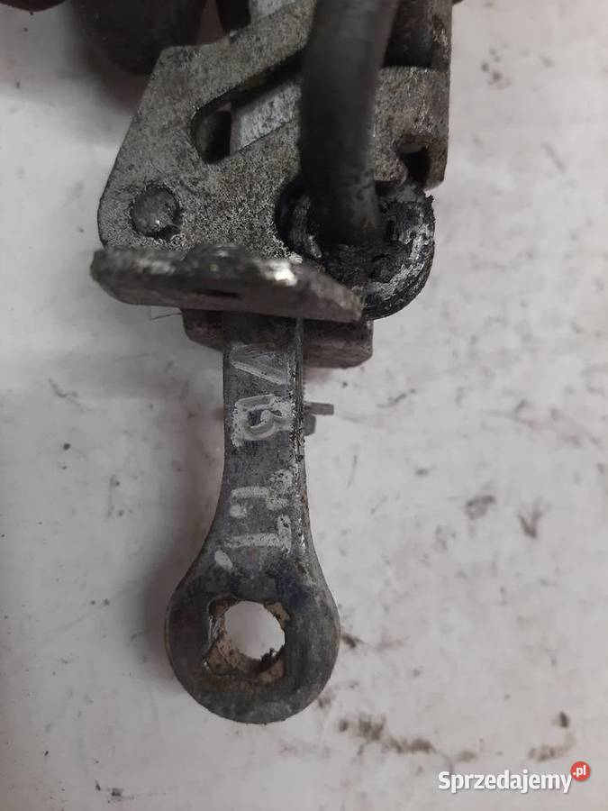 Opel Vectra B Lewy Prawy Tylny ogranicznik drzwi Ksawerów