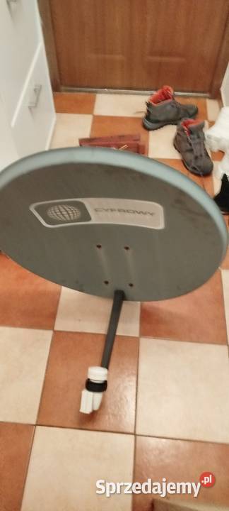 Sprzedam antenę satelitarną z uchwytem Bystrzyca Kłodzka sprzedam