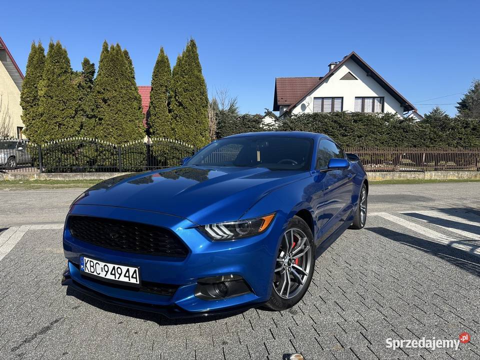 Ford Mustang 23 ecoboost 317 SUPER STAN światła LED sprzedam