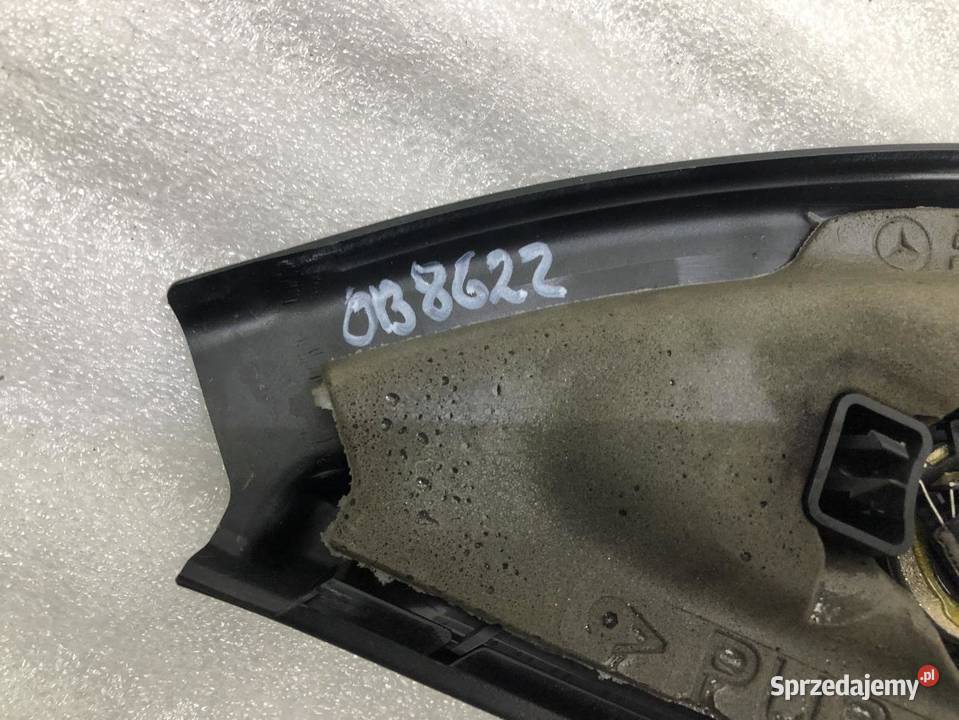 TRÓJKĄT OSŁONA GŁOŚNIKA MERCEDES W164 1647250298