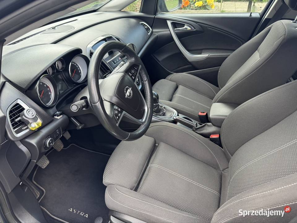 Opel Astra J 2014 benzynagaz elektryczne lusterka lubelskie
