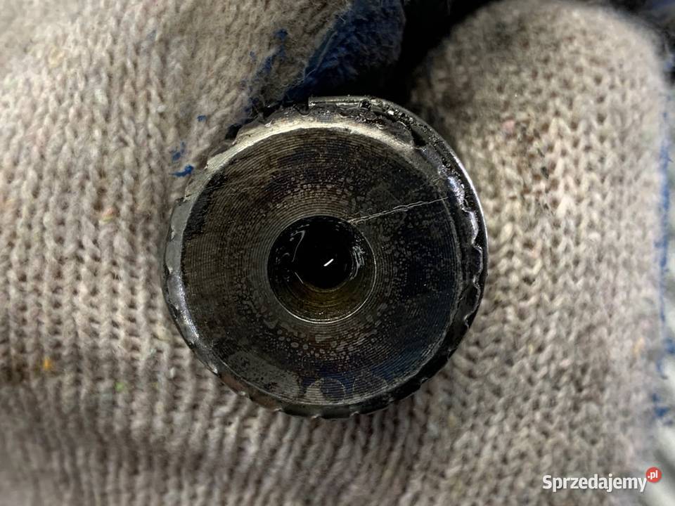 PÓŁOŚ PRAWY PRZÓD HYUNDAI i20 12 78 PRZEGUB