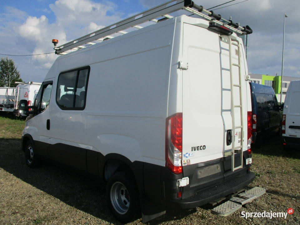 Iveco Daily 35C18 30 HPI 180 brygadówka 6 osób immobilizer Dębica