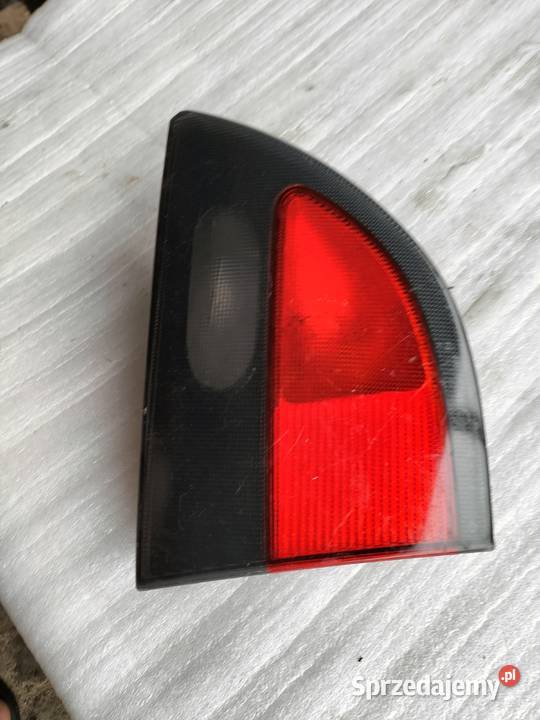 LAMPA TYŁ TYLNA LEWA Renault Megane I classic