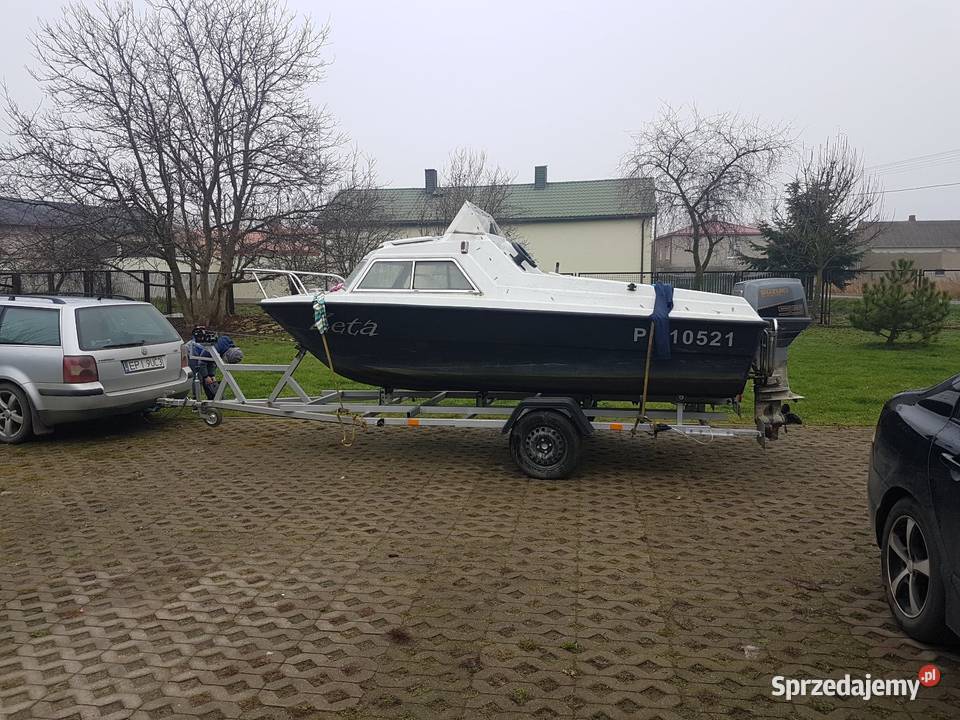 Microplus 461 łódź motorowa Łodzie i motorówki