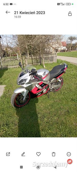 Honda CBR F4i Rok produkcji 2003 Samoklęski