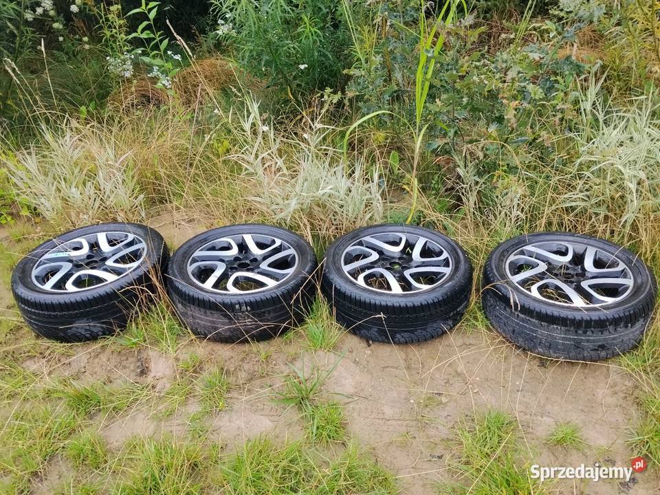 Na sprzedaż felga aluminiowa z oponą widoczna na Sierpc