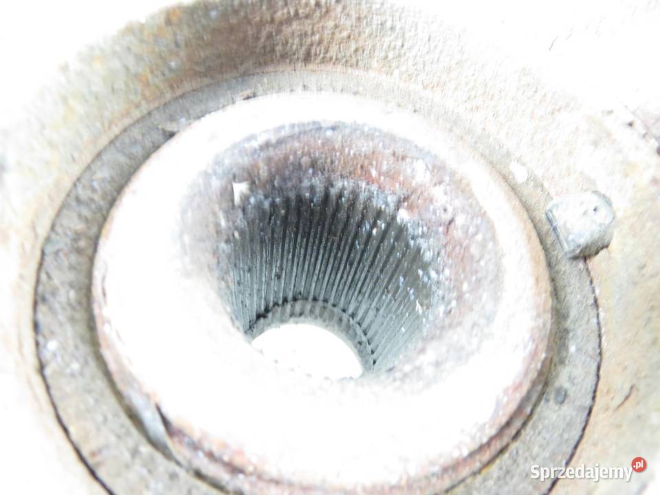 PIASTA PRZEDNIA LEWA FORD GALAXY II 18 TDCi Piasty i łożyska kół