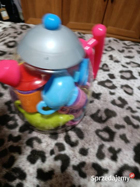 komplet naczyń zabawkowych dzieci w ozdobnym Poznań sprzedam