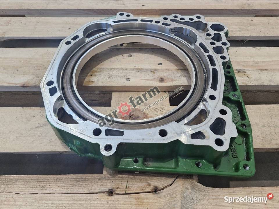 Obudowa skrzyni biegów John Deere 6155M Byków