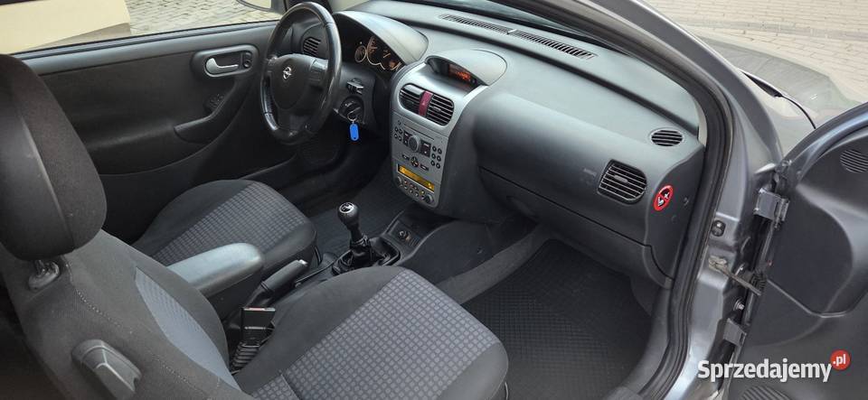 Opel Corsa C 12 benzyna klimatyzacja ksenon CD