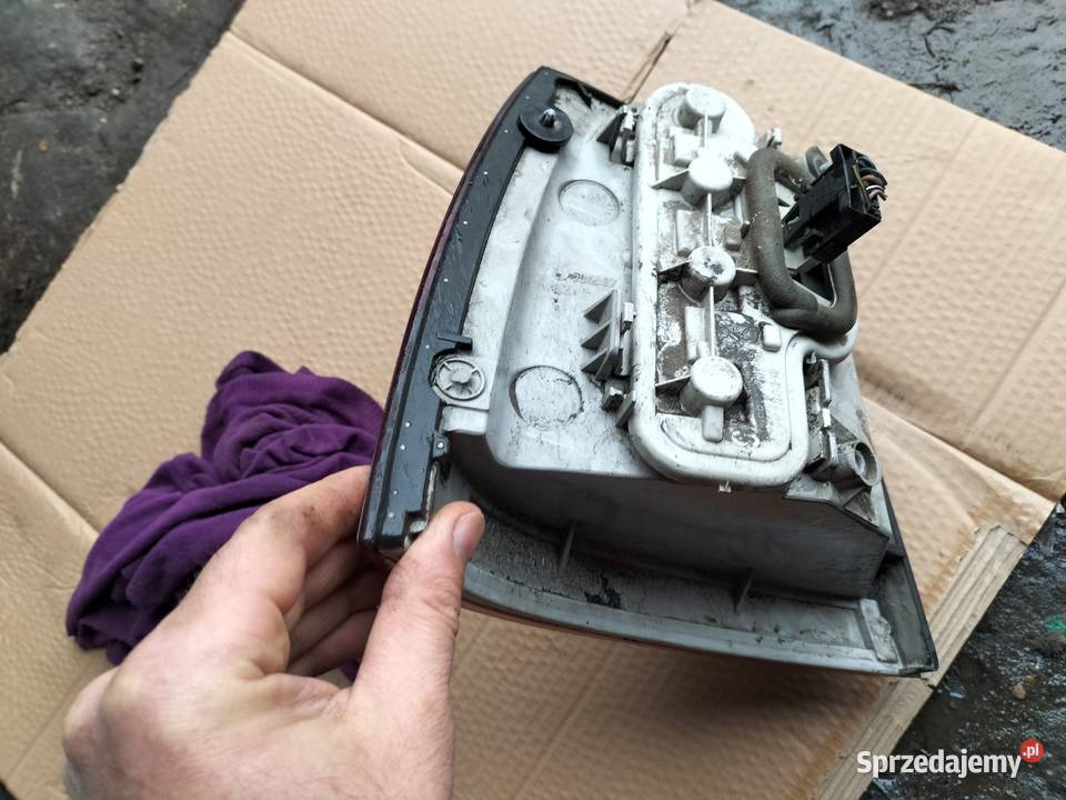 ASTRA G LAMPA TYŁ TYLNA PRAWA ASTRA 2 G 2 osobowe Kamień-Kolonia