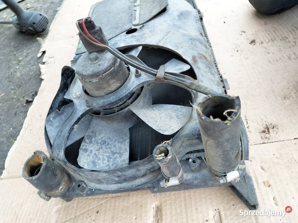 AUDI 80 B4 80B4 20 CHŁODNICA WODY WENTYLATOR Kamień-Kolonia