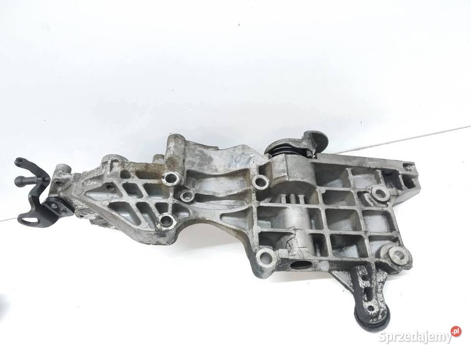 ŁAPA WSPORNIK ALTERNATORA 03L903143D 20 TDI