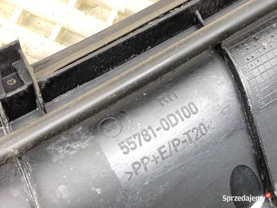 PODSZYBIE TOYOTA YARIS II 557810D100 Hatchback sprzedam