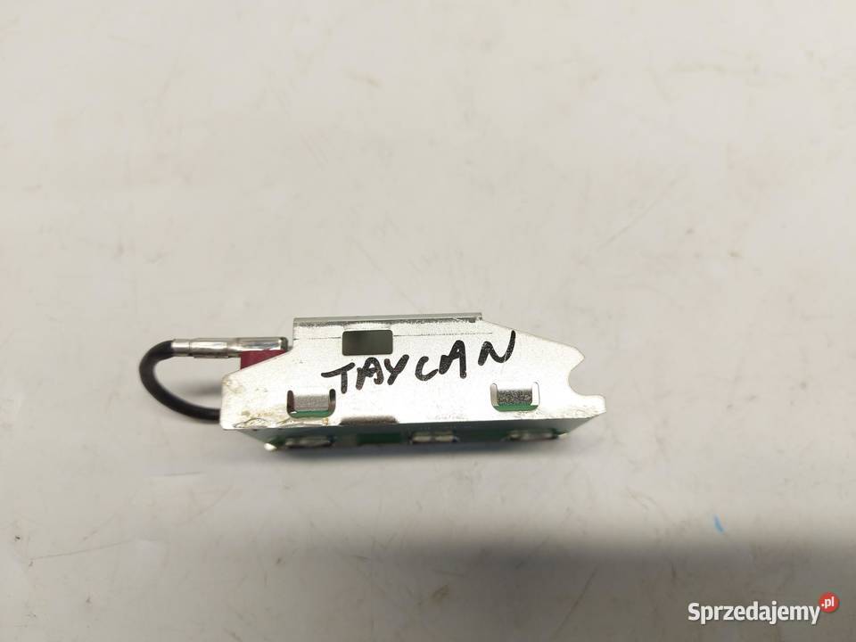 Porsche Taycan GTS 9J1 2023r Wzmacniacz antena osobowe dolnośląskie sprzedam