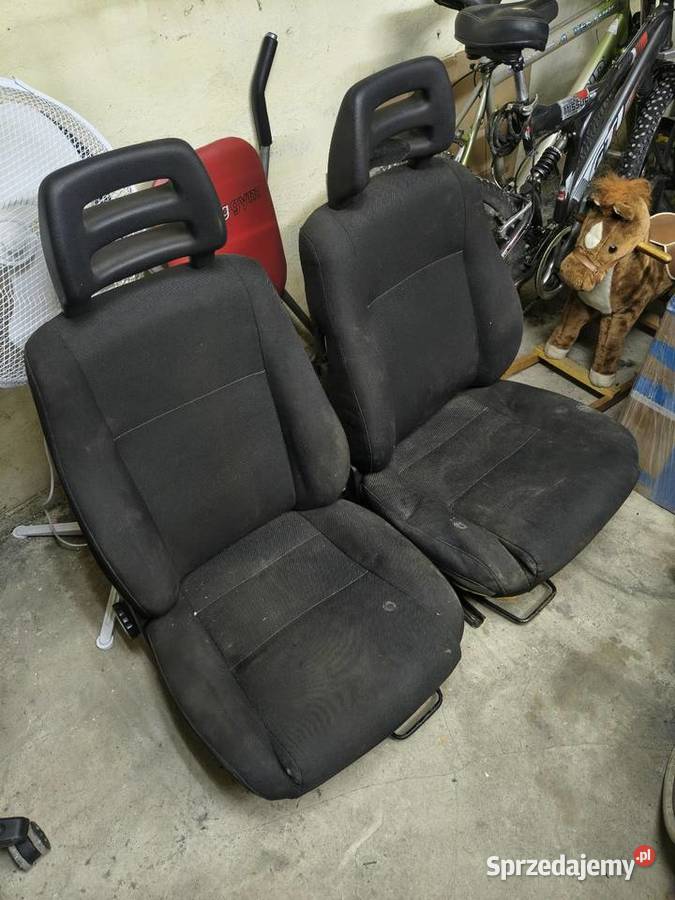 Fotele Cinquecento sporting Tychy