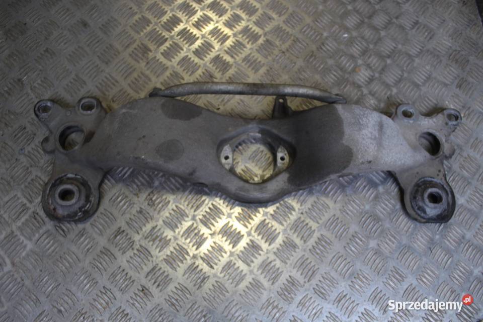 ŁAPA PODPORA SKRZYNI AUDI A4 B6 8E0399263r osobowe