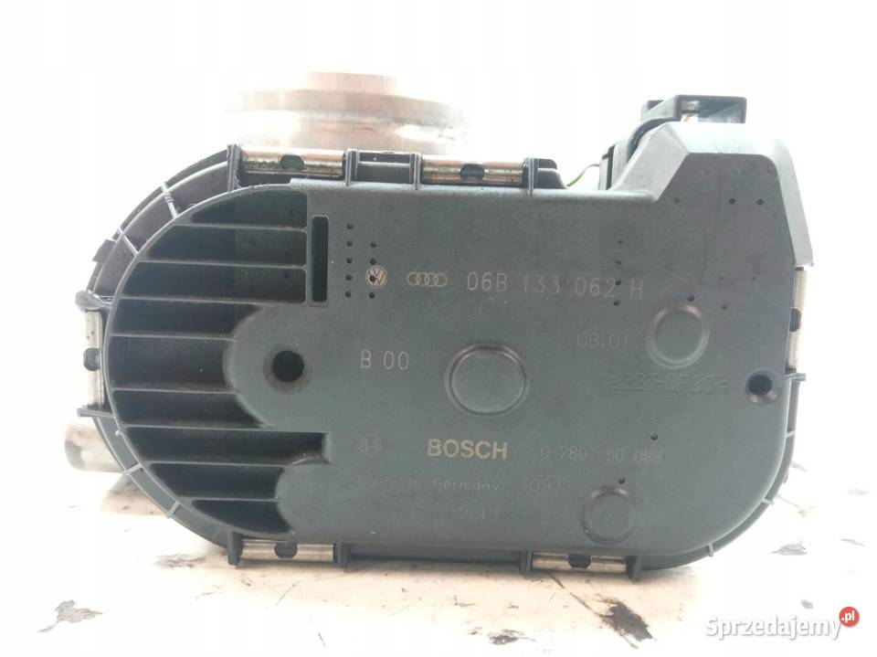 PRZEPUSTNICA 06B133062 16 VW Volkswagen Touran I sprzedam