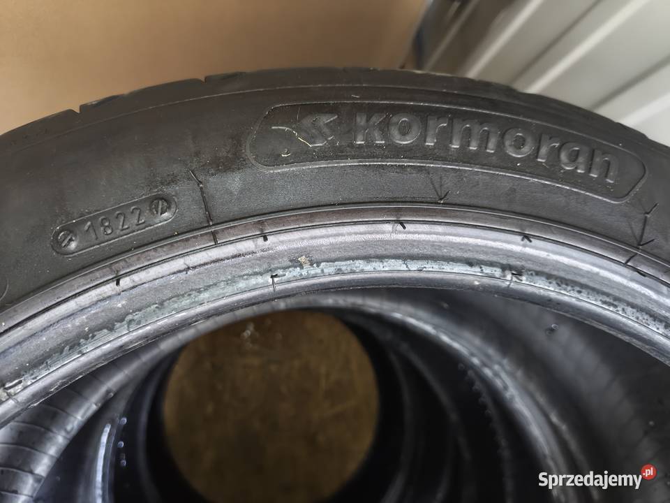 Opony Letnie Kormoran UHP 23545 ZR18 98Y