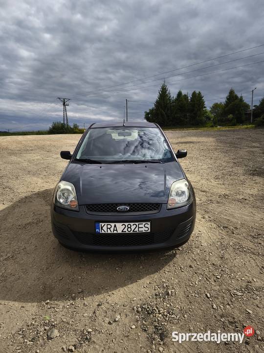 Ford Fiesta 13 serwisowany prywatnie zadbany manualna Skawina sprzedam