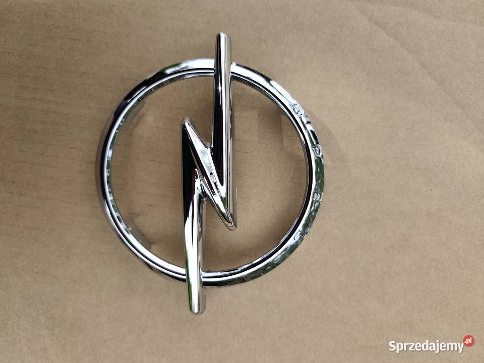 Znaczek Logo Grill Opel Corsa F osobowe wielkopolskie