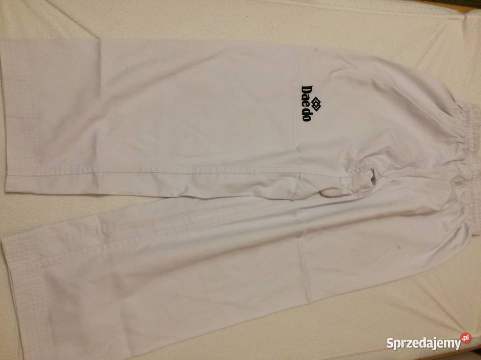 Strój do taekwondo DAEDO Warszawa