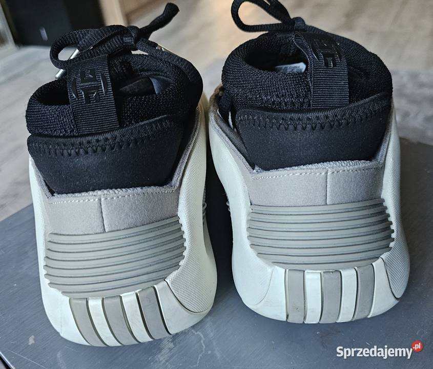 Adidas Harden Volume 8