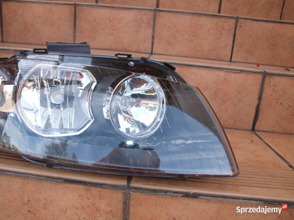 Audi A3 lampa prawa przód zwykła 2003 2008r Kalisz