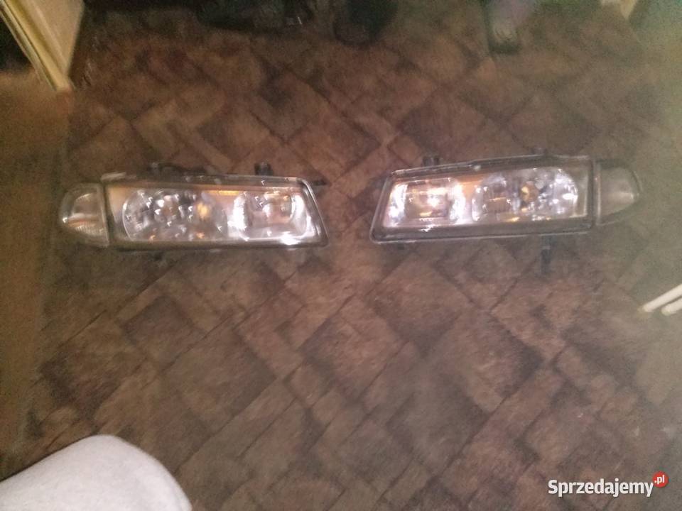 Przednie lampy chrom liftoweHONDA PRELUDE IV Łódź