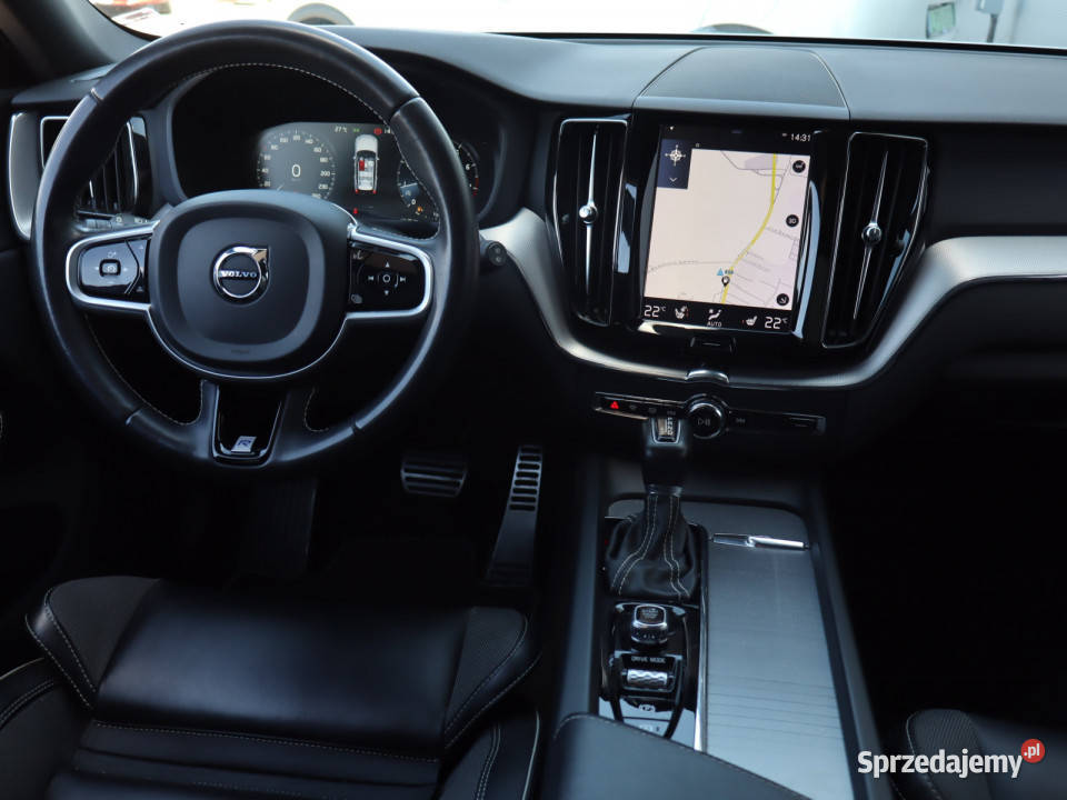 Volvo XC60 T4 kamera cofania Katowice