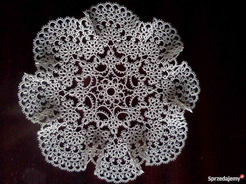 Serwetka frywolitkowa małopolskie Wiśniowa sprzedam