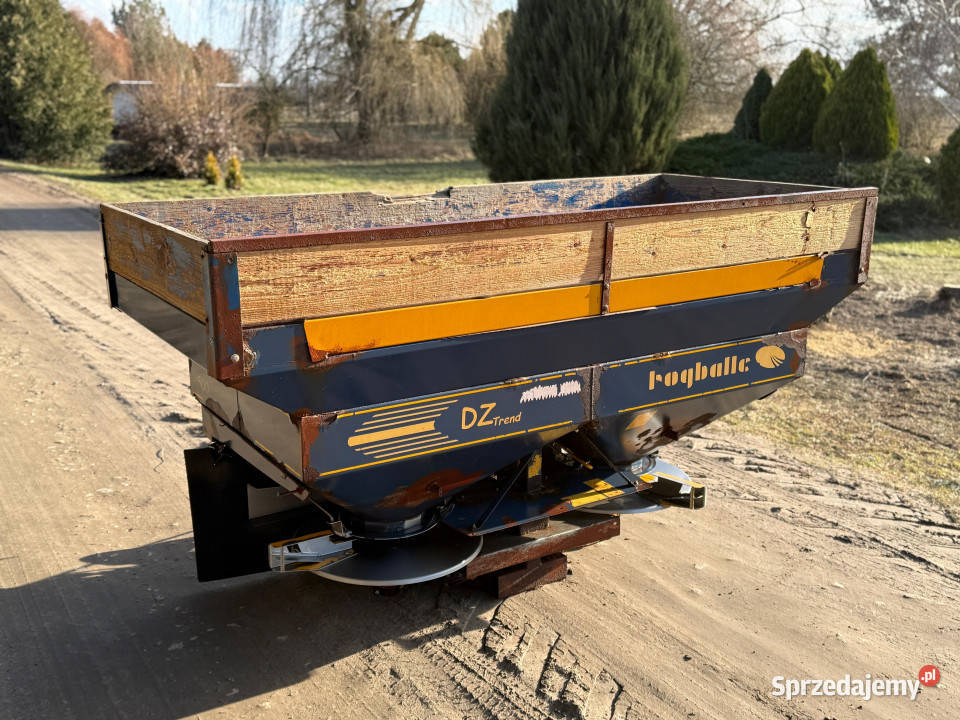 Rozsiewacz BOGBALLE DZ Trend 1500 L 2000 L 1624