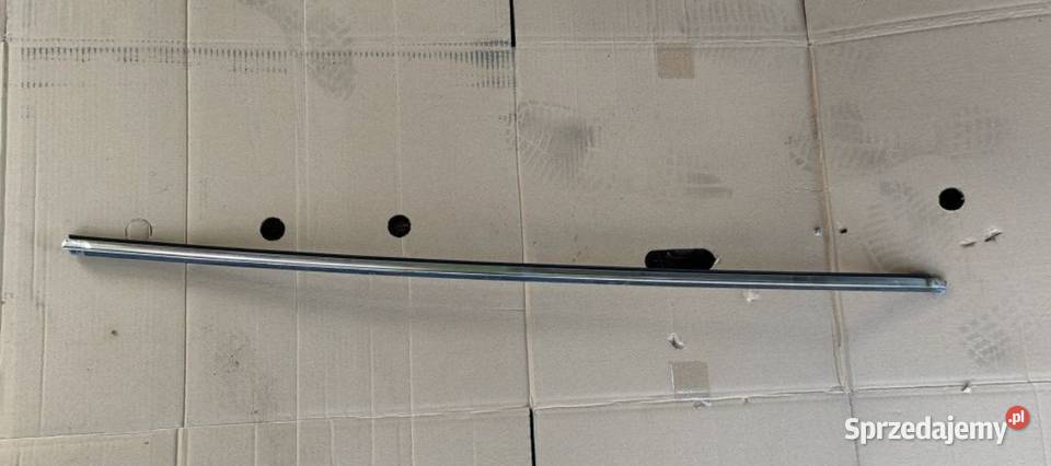 Listwa zgarniająca drzwi prawa zewnętrzna BMW osobowe Żory