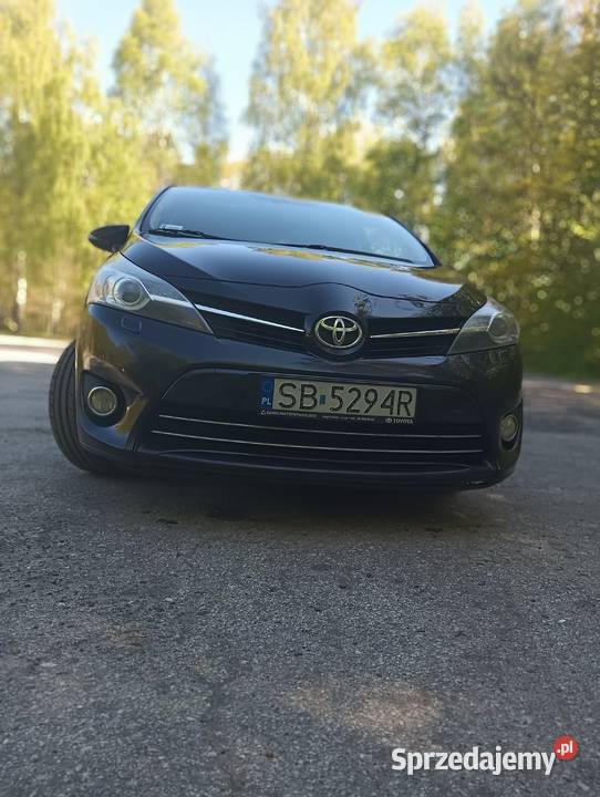 Toyota 7osobowa diesel Lędziny