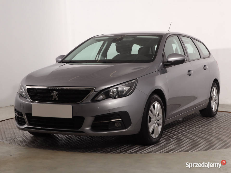 Peugeot 308 12 PureTech światła przeciwmgielne Katowice