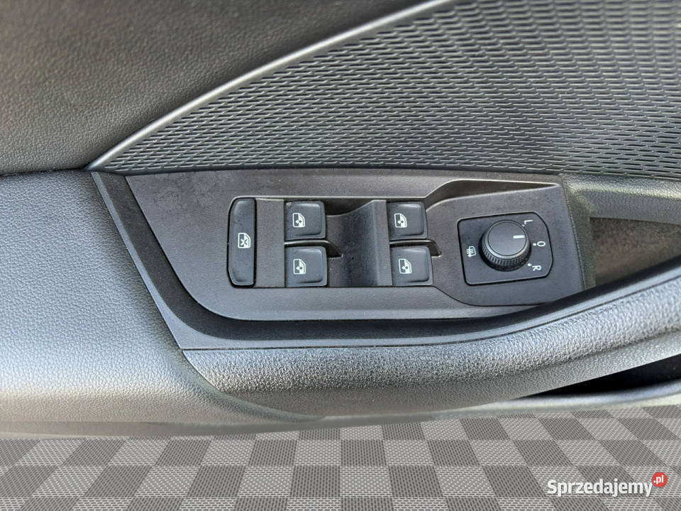 koda Octavia GD6J36915 TSI Ambition Kcofania LED Gdańsk