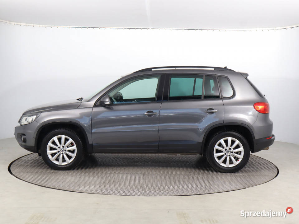 VW Tiguan 20 TDI czujnik parkowania