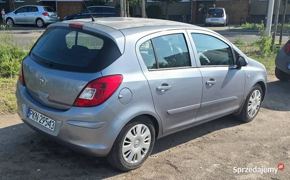 Opel Corsa D 12 16V Cosmo